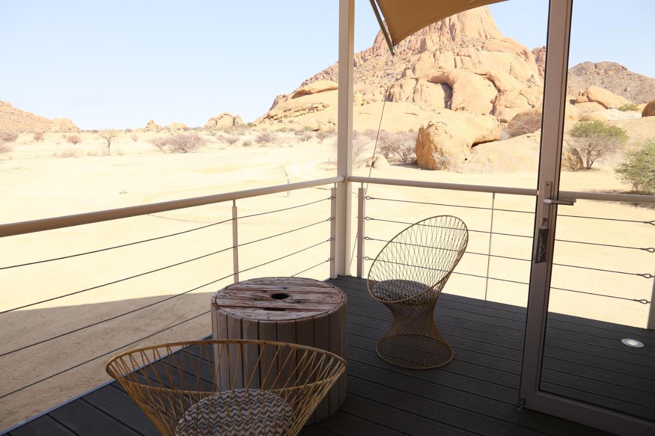 Spitzkoppen Lodge Usakos Экстерьер фото