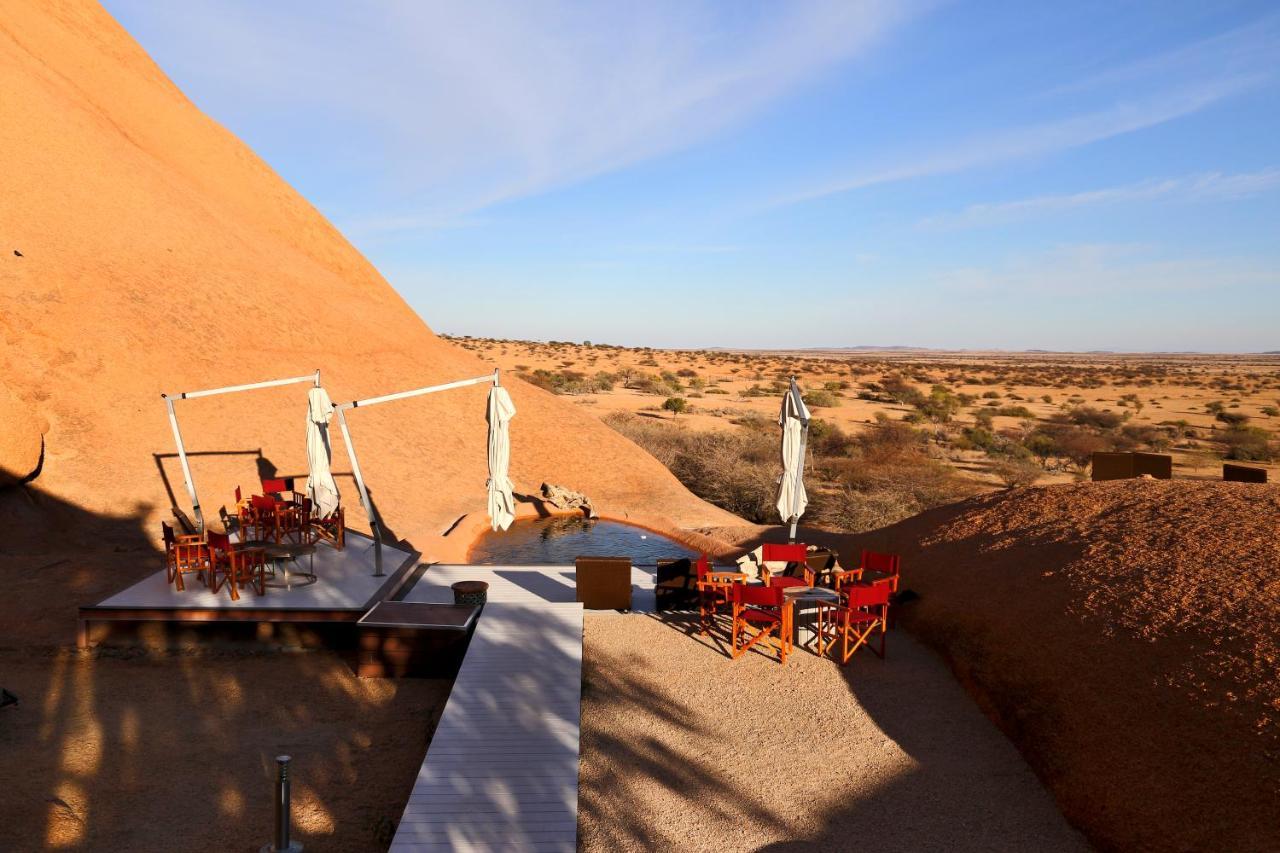 Spitzkoppen Lodge Usakos Экстерьер фото