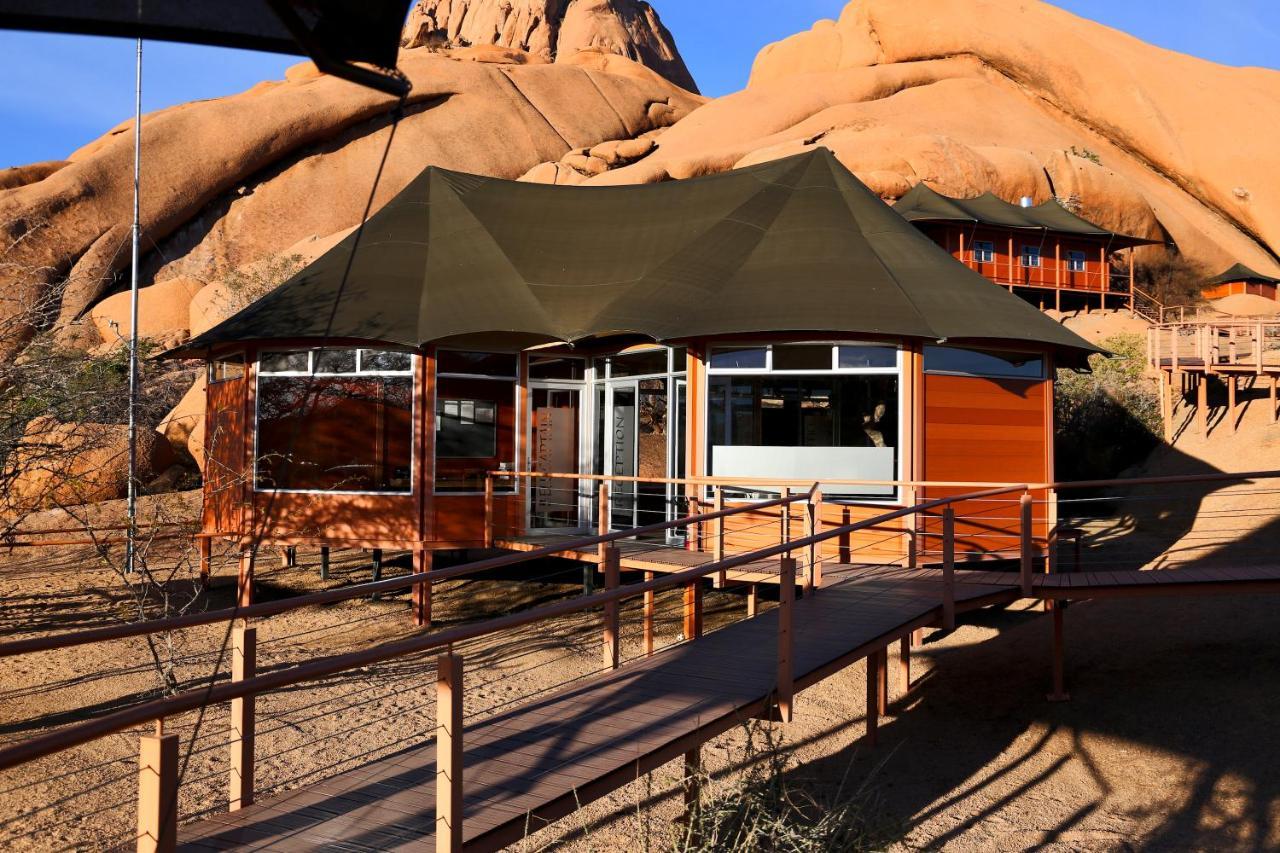 Spitzkoppen Lodge Usakos Экстерьер фото